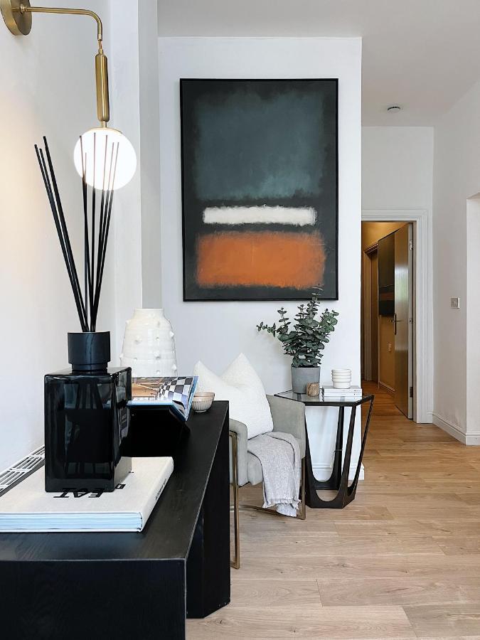 Todmorden Town Centre Apartment Exteriör bild