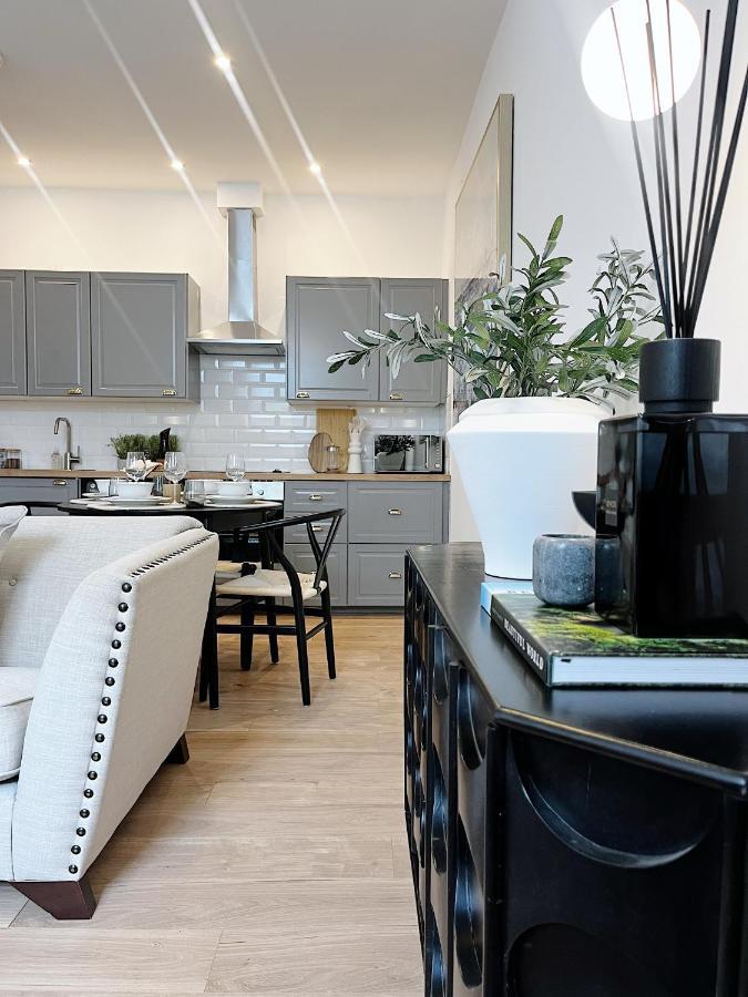 Todmorden Town Centre Apartment Exteriör bild
