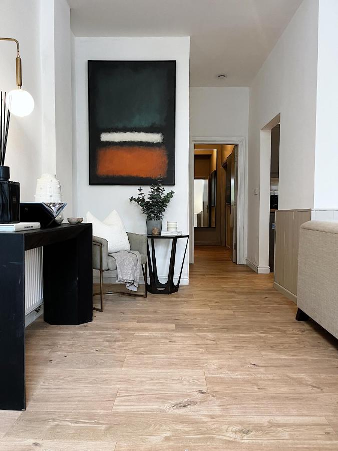 Todmorden Town Centre Apartment Exteriör bild